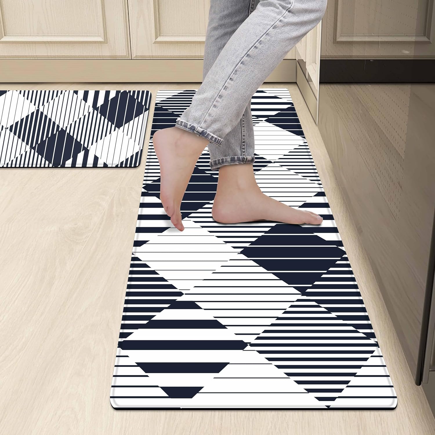 keensoft Juego de 2 alfombras de cocina azules y blancas antifatiga de 0.4 pulgadas de grosor, color azul marino, modernas, a rayas,