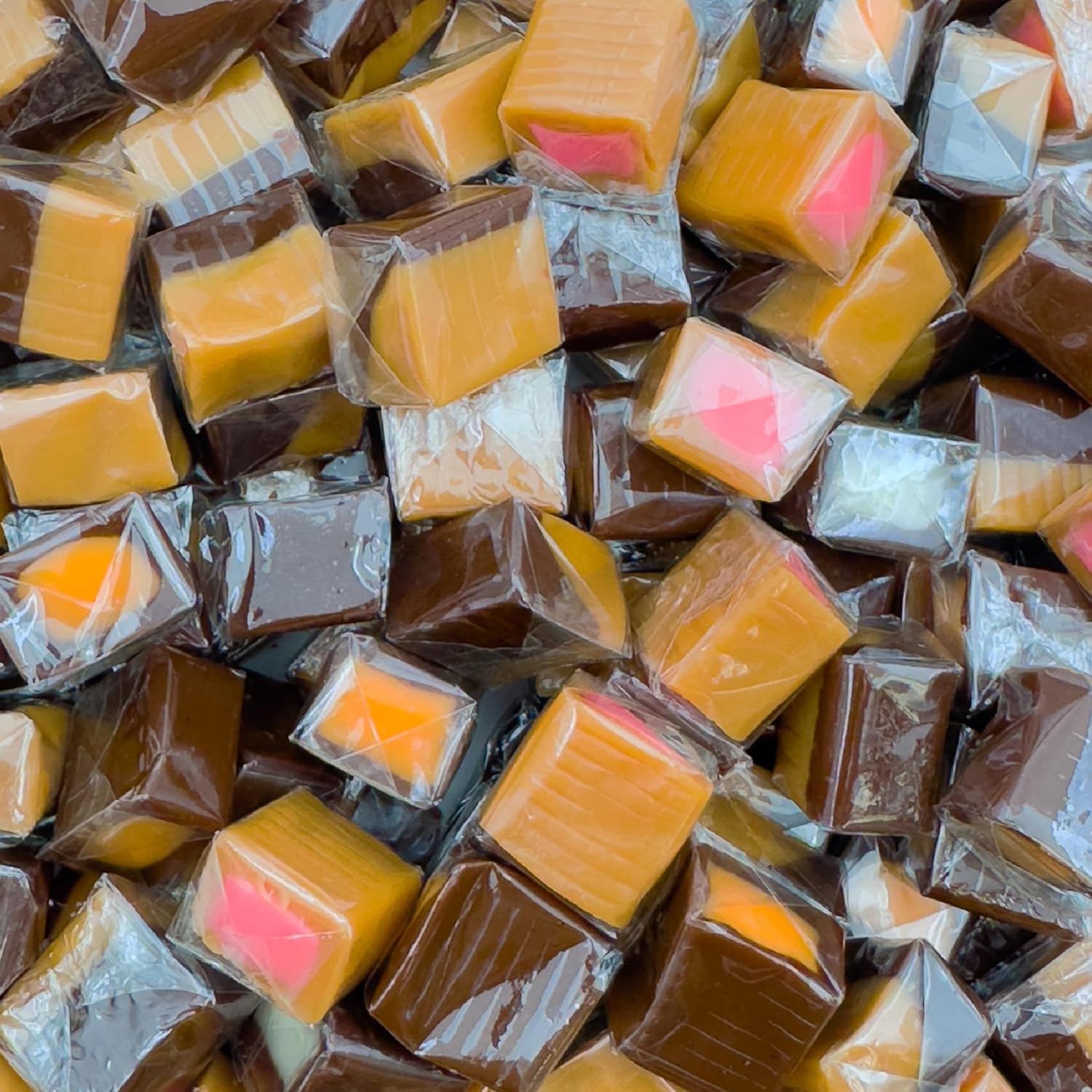 Caramelos rellenos de caramelo  Sabores surtidos – Fresa, chocolate, naranja, vainilla, menta  Envuelto individualmente, bolsa de 3 libras