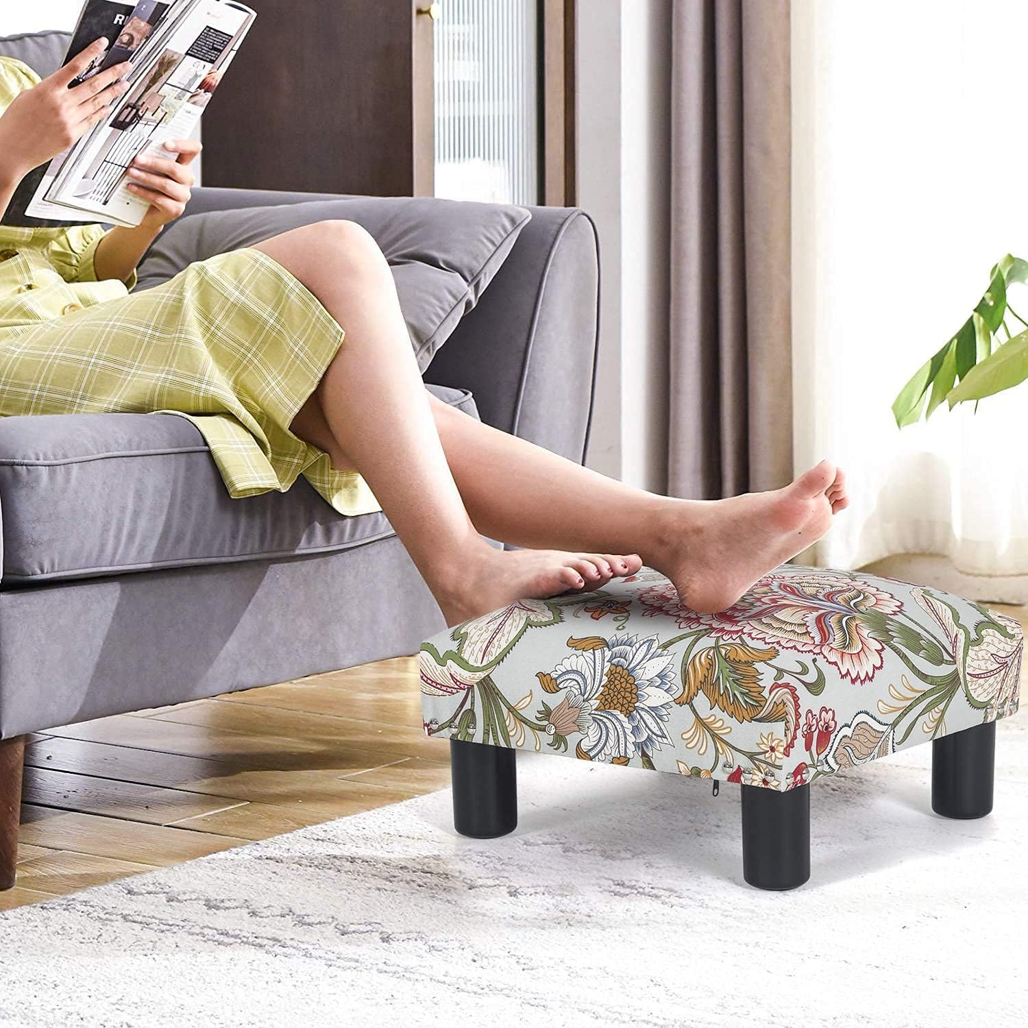 Joveco Reposapiés pequeño otomano de 15 pulgadas, reposapiés tapizados y otomanos, reposapiés pequeño para camas altas, ligero y portátil (floral