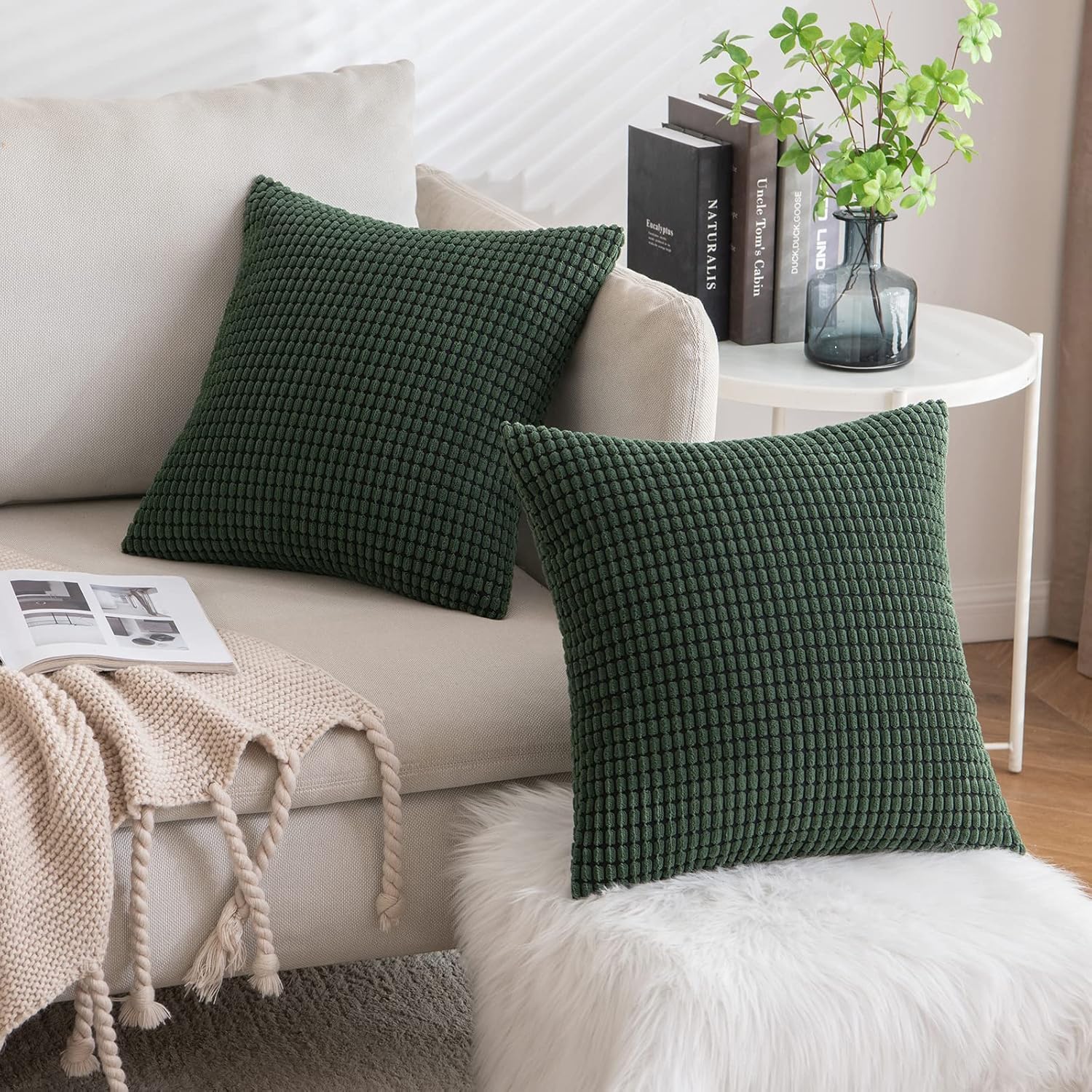 MIULEE Paquete de 2 fundas de almohada de 16 x 16 pulgadas, color verde oscuro, de pana súper suave, decoración del hogar, para sofá, dormitorio,