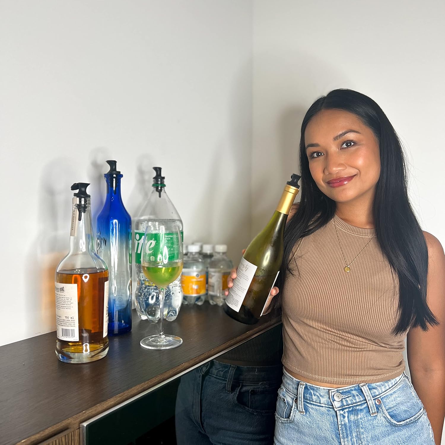 Esatto Verter y sellar, vertedores de botellas de plástico con tapa integrada, vertido fácil y preciso, tapa para almacenamiento y prácticas