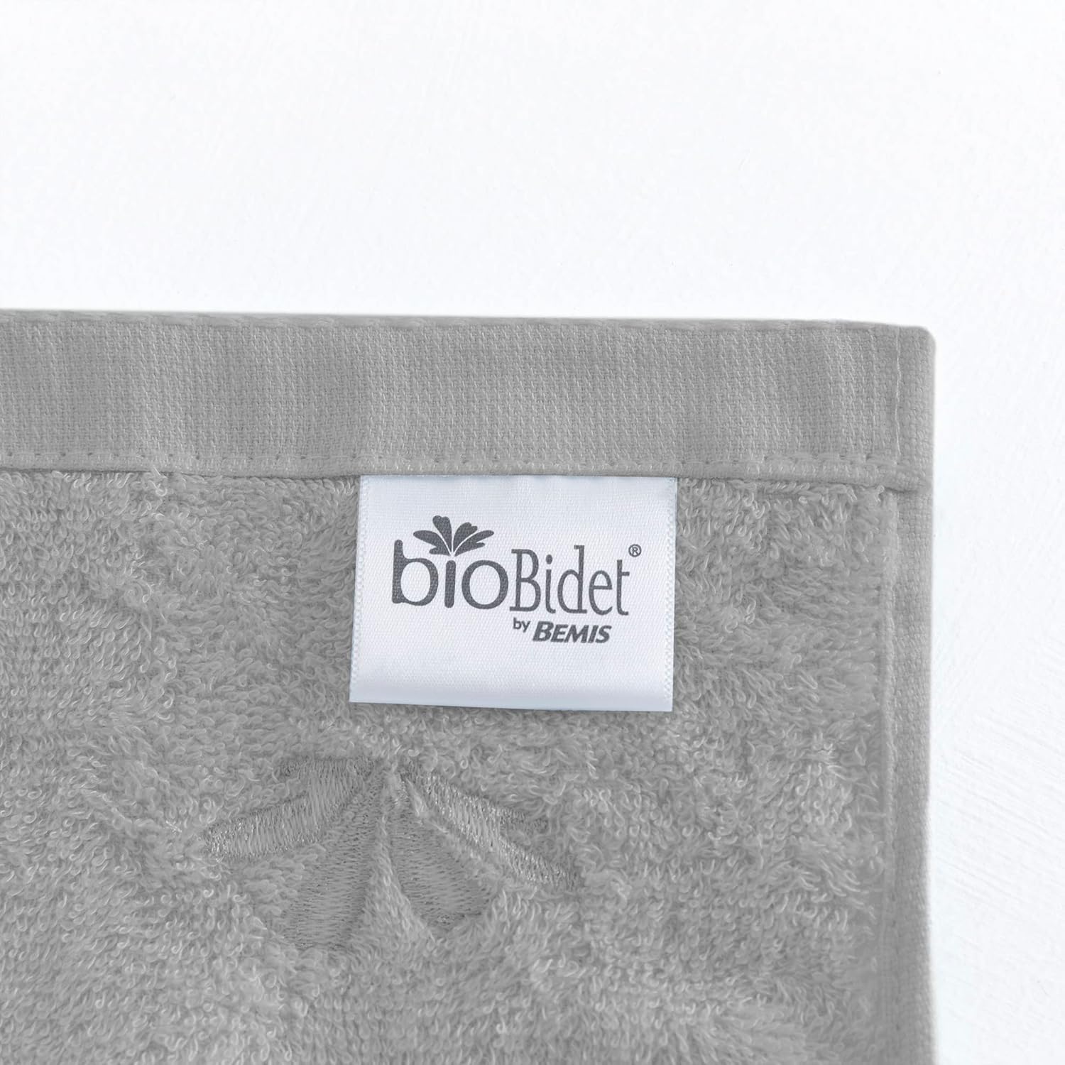 Bio Bidet by Bemis Juego de toallas de lujo, altamente absorbentes, súper suaves, ligeras, de secado rápido, toalla de baño de 55 x 27.5 pulgadas