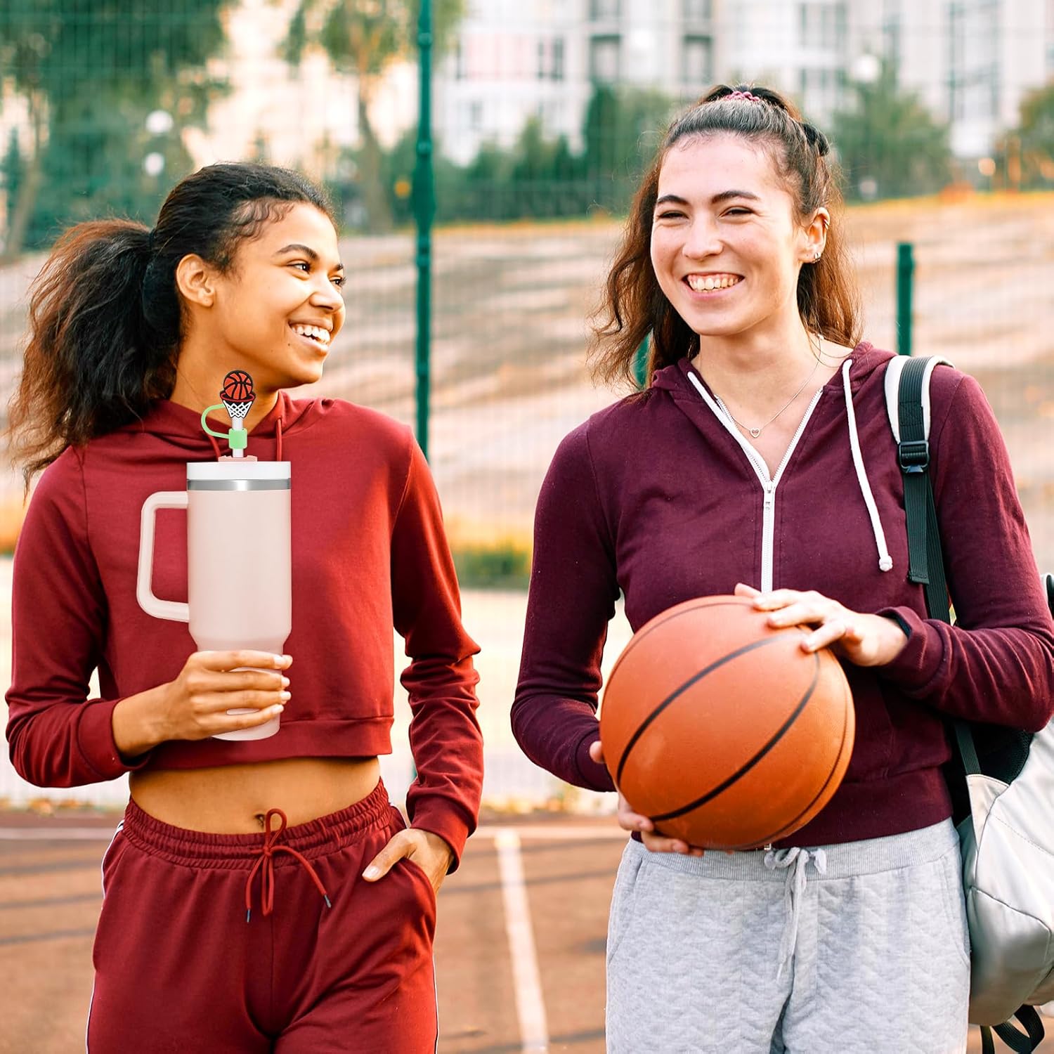 12 fundas de silicona reutilizables con punta de popote para fiestas deportivas, tapones para popotes, protector de popote deportivo para puntas de