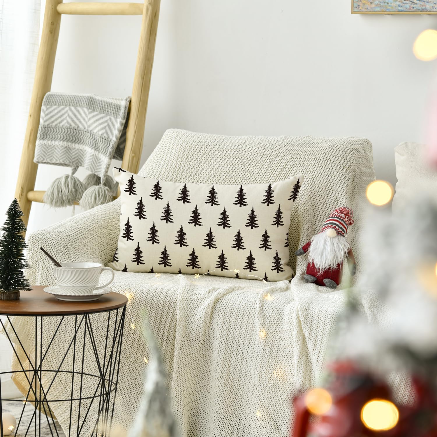 AVOIN colorlife Funda de almohada con diseño de árboles de Navidad, 12 x 20 pulgadas, decoración para sofá y vacaciones de invierno