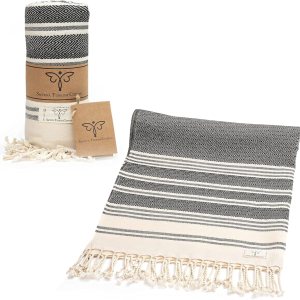 SMYRNA TURKISH COTTON – Toalla de playa turca original de la serie Mediterranean 100% algodón, prelavada, 37 x 71 pulgadas Toalla de baño SMYRNA TURKISH COTTON – Toalla de playa turca original de la serie Mediterranean 100% algodón, prelavada, 37 x 71 pulgadas Toalla de baño