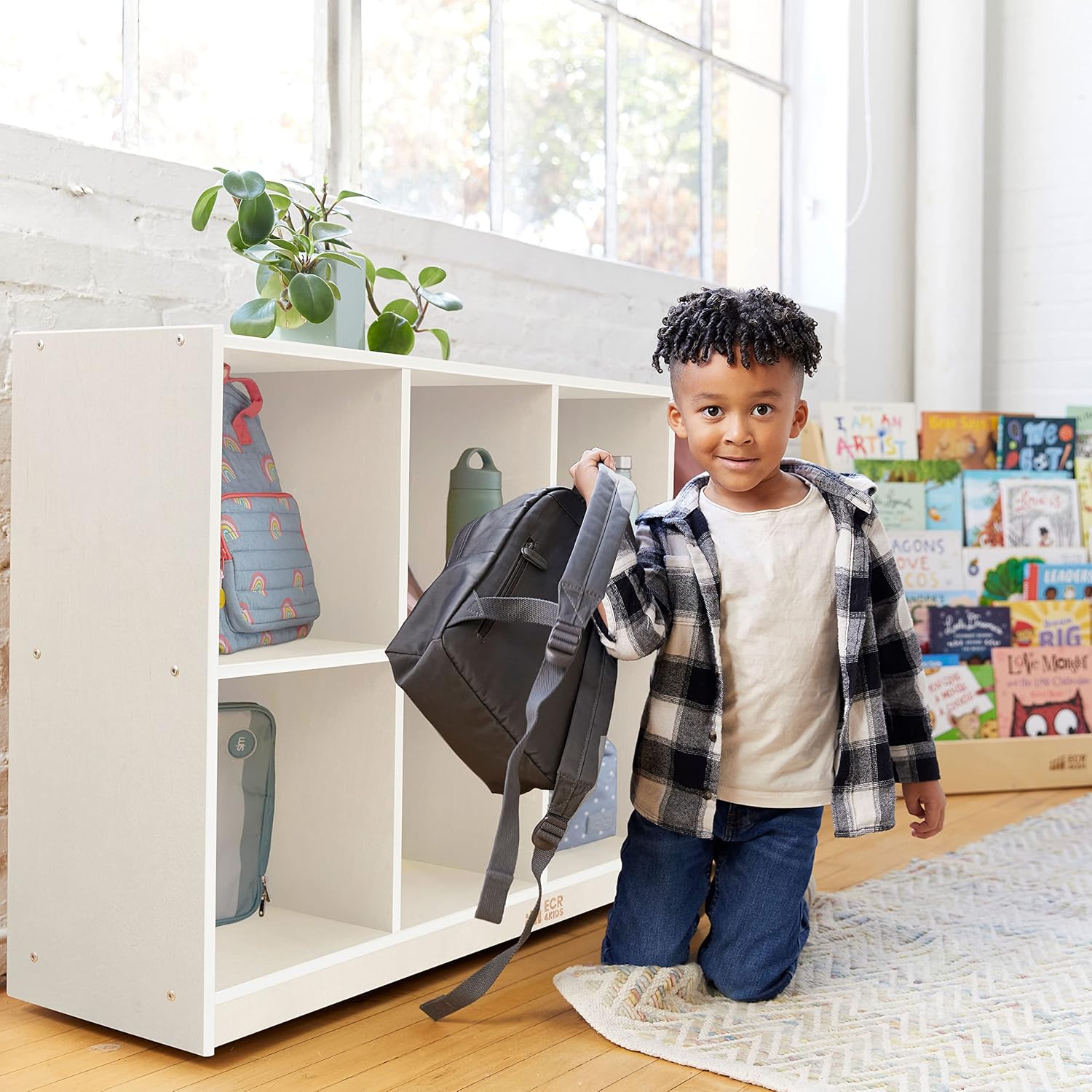 ECR4Kids Gabinete de almacenamiento movible de 8 compartimientos para mochilas, muebles de aula, color blanco lavado