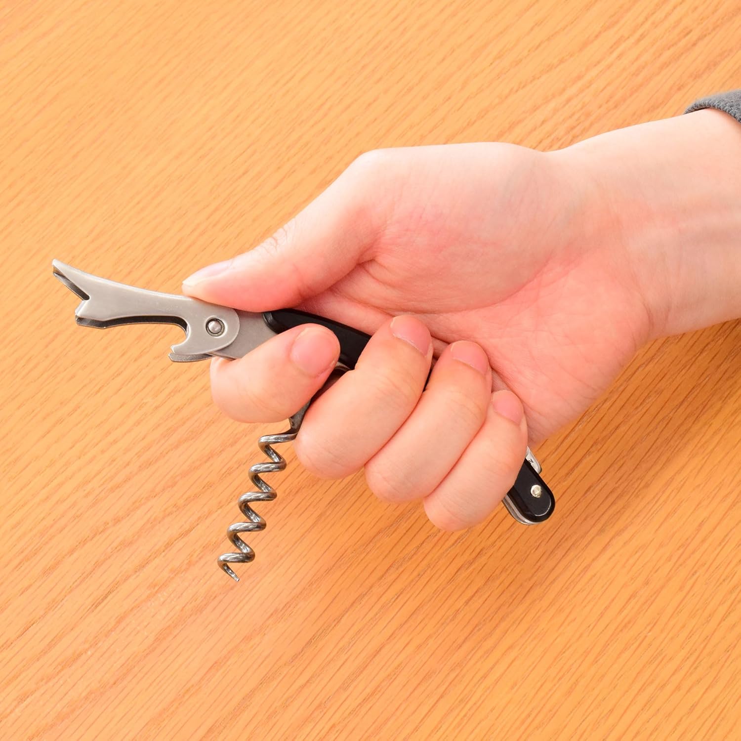 Seki Japan CRESCENT – Cuchillo profesional de camarero con sacacorchos, botellas de vino sumiller y abridor de cerveza, cuerpo de acero inoxidable,