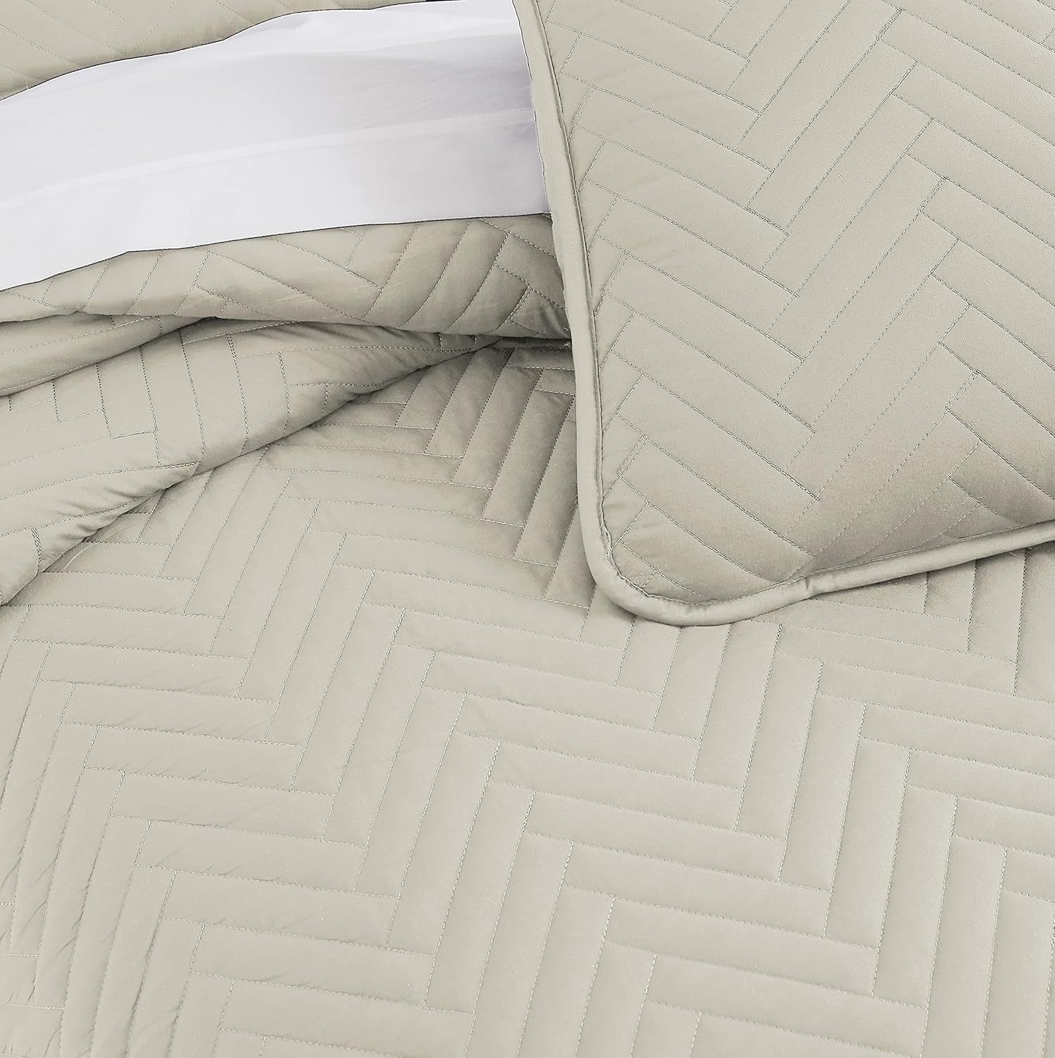 Southshore Fine Living, Inc. Juego de ropa de cama de gran tamaño ligero, tela prelavada, colcha suave de 3 piezas con dos fundas a juego (98