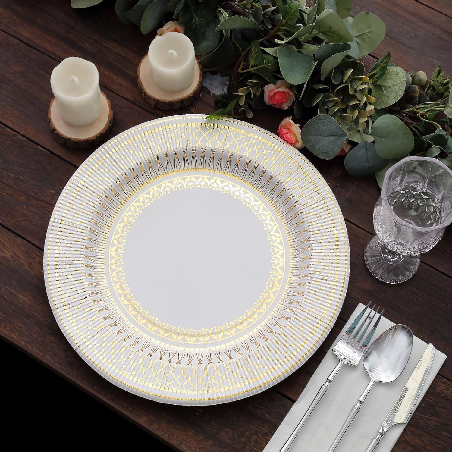 Efavormart – Paquete de 25 platos de papel de postre estilo vintage de porcelana dorada y blanca de 13 pulgadas, platos de fiesta desechables