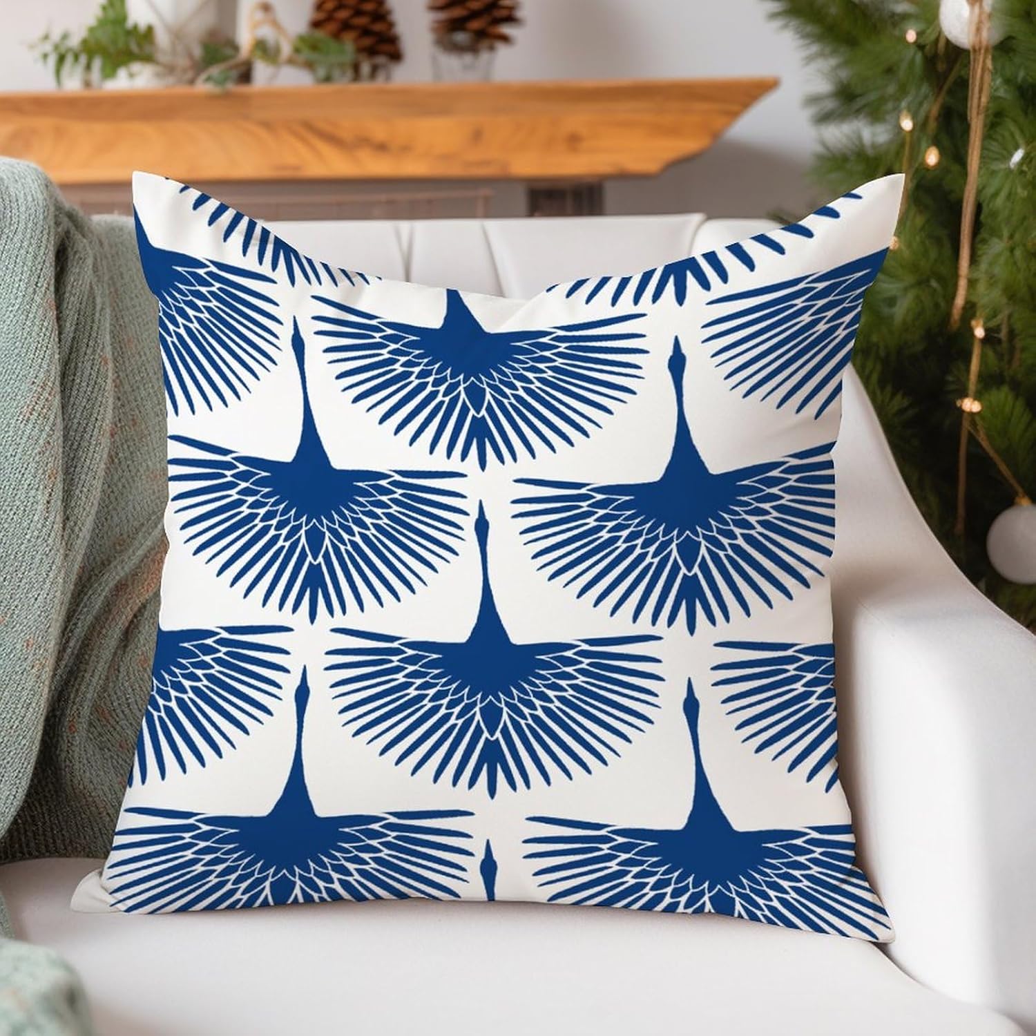 Swan Flock – Funda de cojín azul con diseño de pájaro azul, funda de almohada para sofá, chinoiserie japonesa, 16 x 16 pulgadas, almohadas de lino