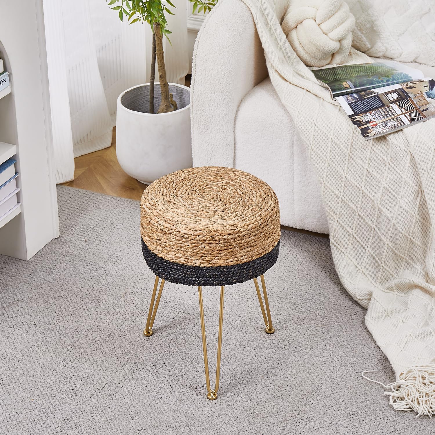 Cpintltr Natural Seagrass – Pufs de tejido a mano, taburete otomano de terciopelo, taburete otomano redondo con patas de metal para sala de estar,