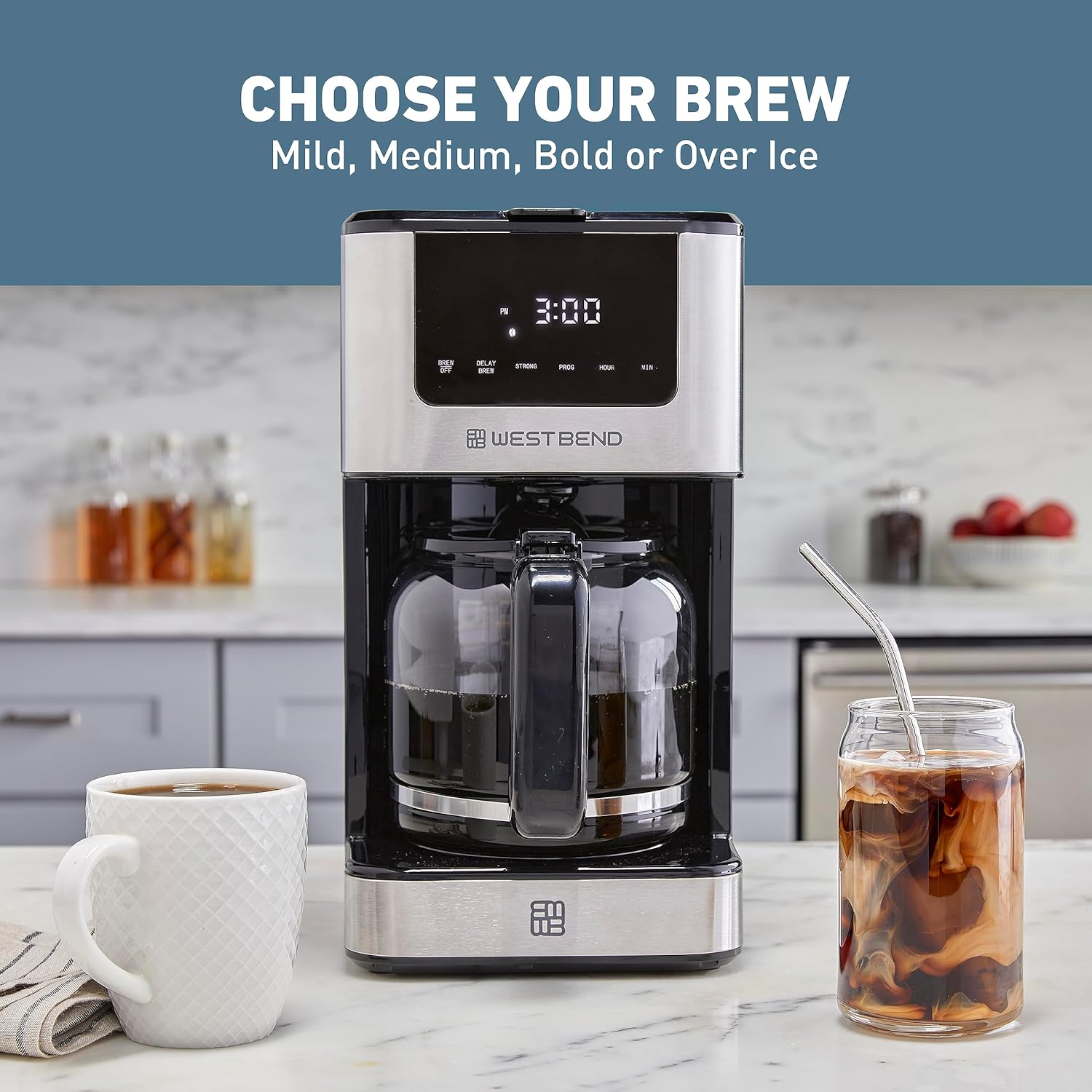 West Bend Cafetera de goteo que prepara caliente o helado, programable con selector de fuerza de preparación y apagado automático y 6 funciones con