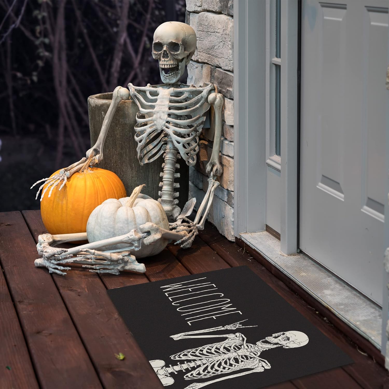 KBBMFEU Tapete de bienvenida antideslizante con diseño de calavera divertida para interiores y exteriores, decoración de fiesta de Halloween, 17 x