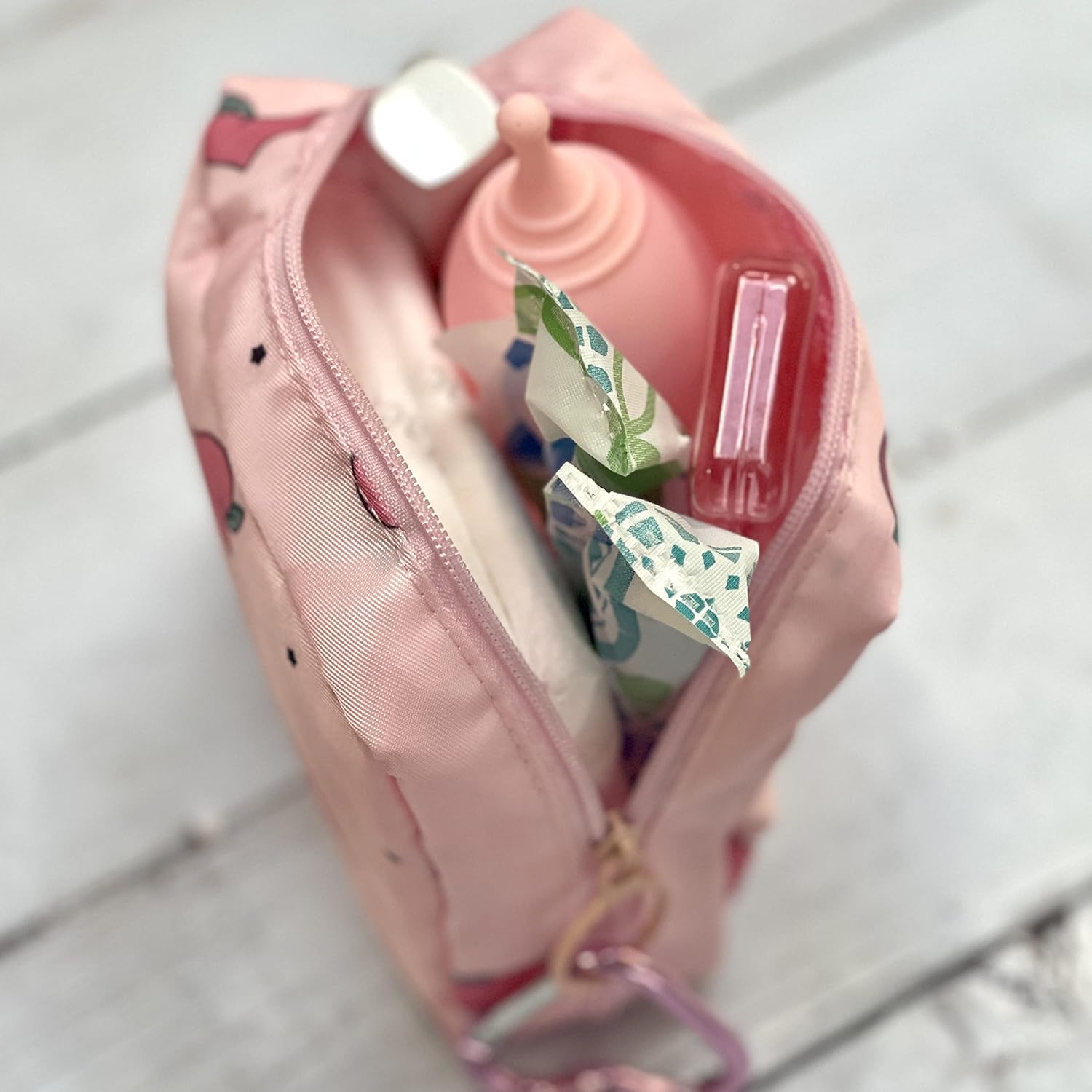 Bolsas de almacenamiento reutilizables para servilletas sanitarias portátiles para mujeres y niñas  Hecho de nailon + resistencia al agua  Período