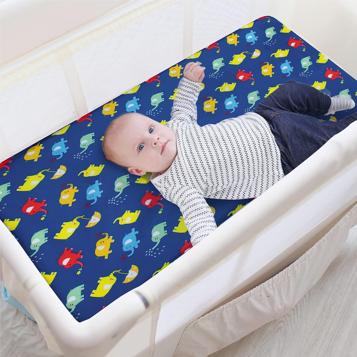 Pack and Play Sheets, paquete de 2 hojas compatibles con Graco Pack n PlayMini Crib, 100% microfibra suave y transpirable, elefante y dinosaurio
