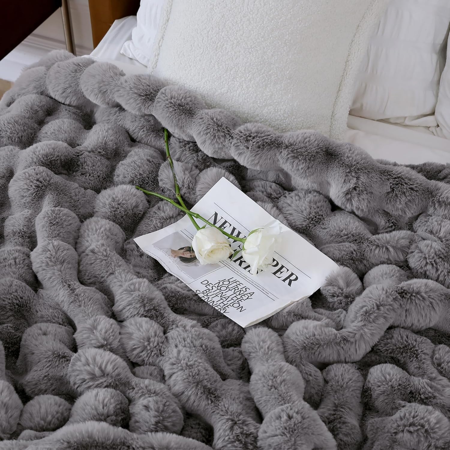 CozyBloom Manta de piel sintética suave de lujo para sofá, manta decorativa y acogedora de felpa larga y esponjosa, manta peluda de forro polar gris