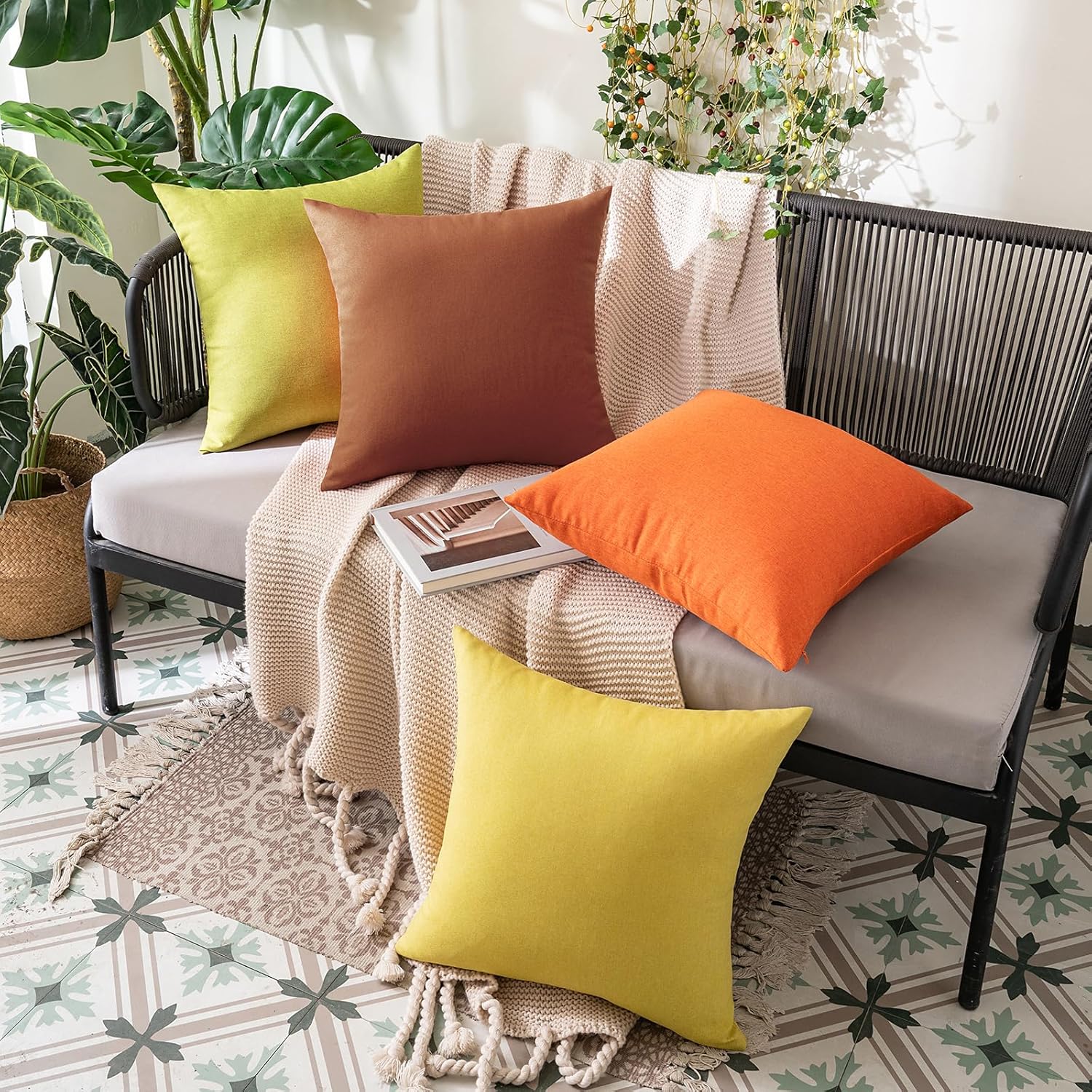 MIULEE Paquete de 2 fundas de almohada decorativas para exteriores, impermeables, sólidas, de lino sintético, para jardín, granja, patio, tienda de