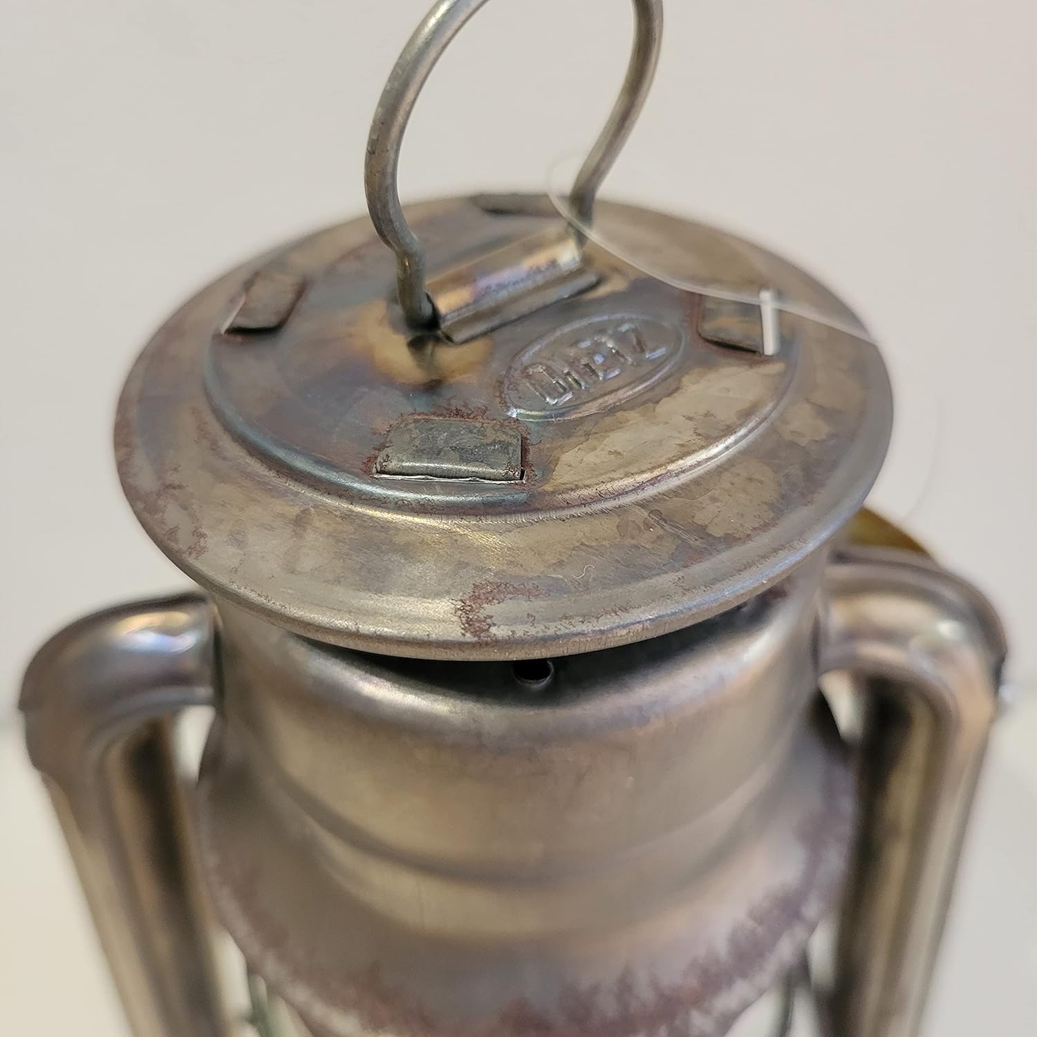 Dietz #76, lámpara con quemador de aceite original, Sin terminar oxidado