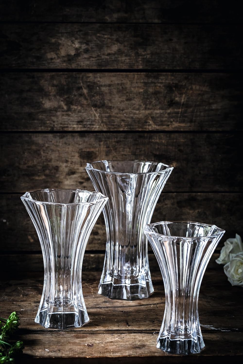 Nachtmann Saphir Collection – Florero de cristal, 10.6 pulgadas, florero de cristal decorativo para flores, decoración del hogar y centros de mesa,