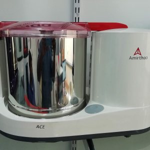 Amirthaa Ace 1.25 litros Molinillo húmedo (morado y rojo) Amirthaa Ace 1.25 litros Molinillo húmedo (morado y rojo)