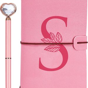 JEWPHX Diario personalizado para regalo, diario de cuero con inicial rosa + juego de bolígrafo de corazón de diamante, cuaderno de viaje, bloc de JEWPHX Diario personalizado para regalo, diario de cuero con inicial rosa + juego de bolígrafo de corazón de diamante, cuaderno de viaje, bloc de