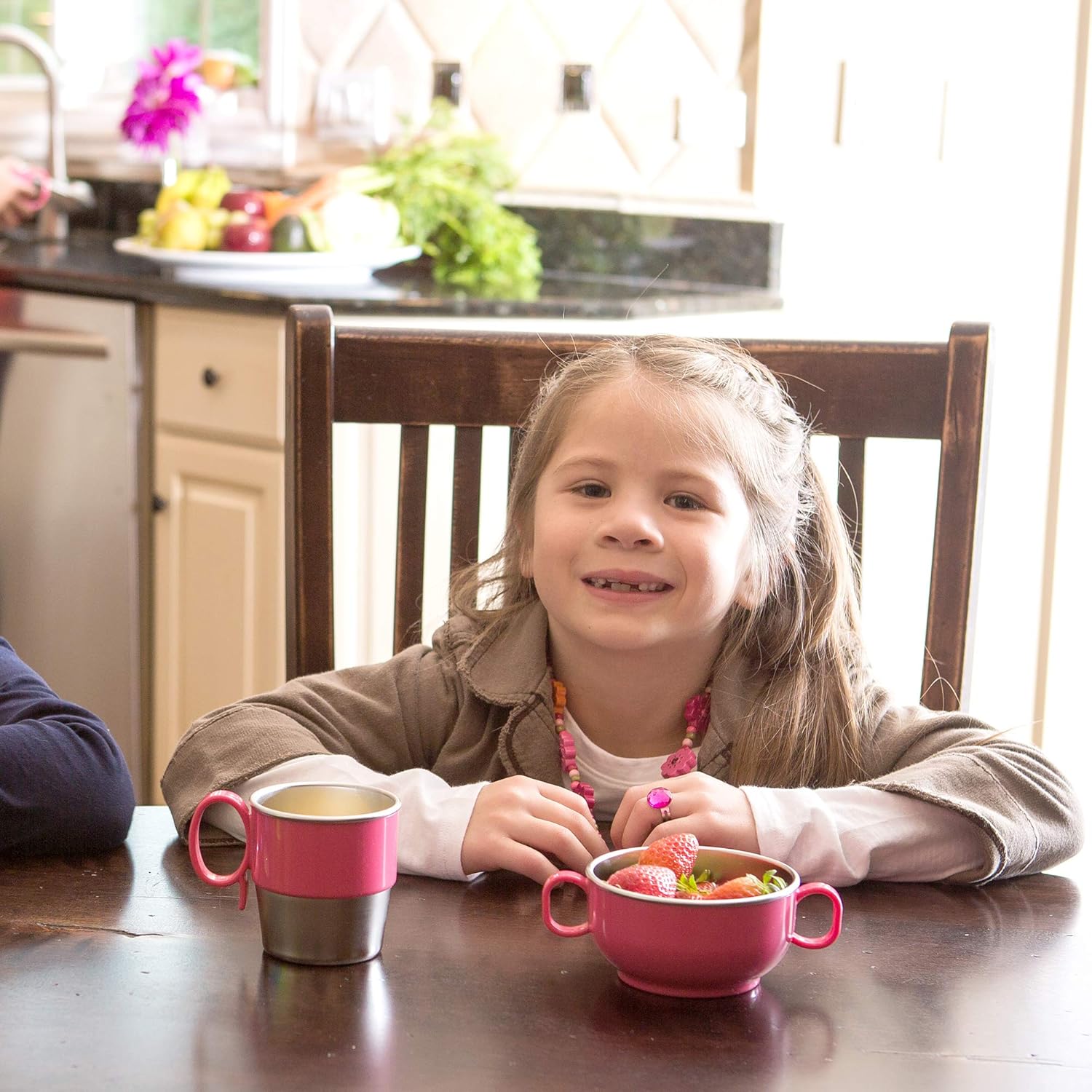 Innobaby Din Din Smart – Vaso de acero inoxidable (9 onzas) con asa para bebés, niños pequeños y niños. Sin BPA, rosa, 9.5 onzas