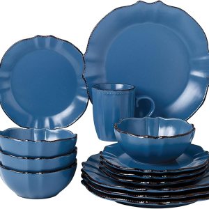 Lorren Home Trends Vajilla azul Yale de 16 piezas con borde festoneado Lorren Home Trends Vajilla azul Yale de 16 piezas con borde festoneado