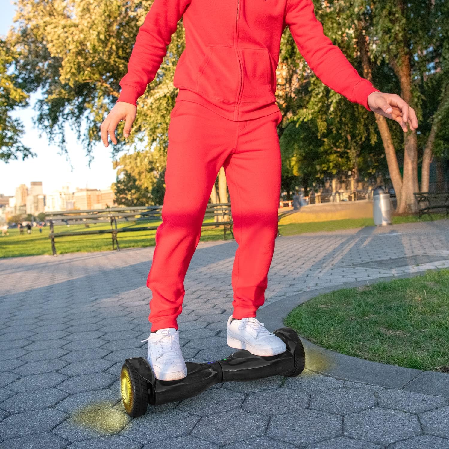 Jetson Hoverboard – Hoverboard Zone con ruedas todoterreno todoterreno – Hoverboard ligero negro con ruedas LED iluminadas – Hoverboard inteligente