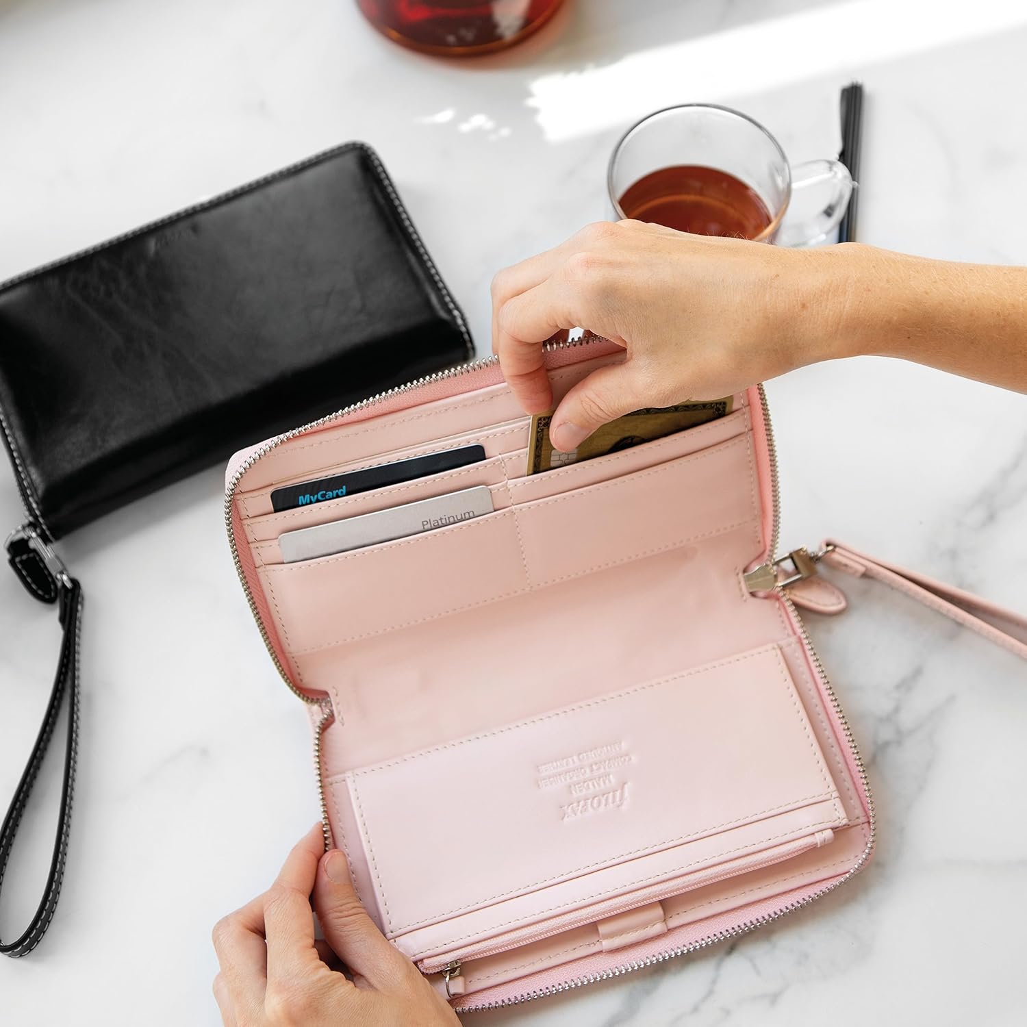 Filofax Malden – Organizador de cremallera, tamaño compacto personal, negro, táctil, piel de búfalo de grano completo, seis anillos, con calendario