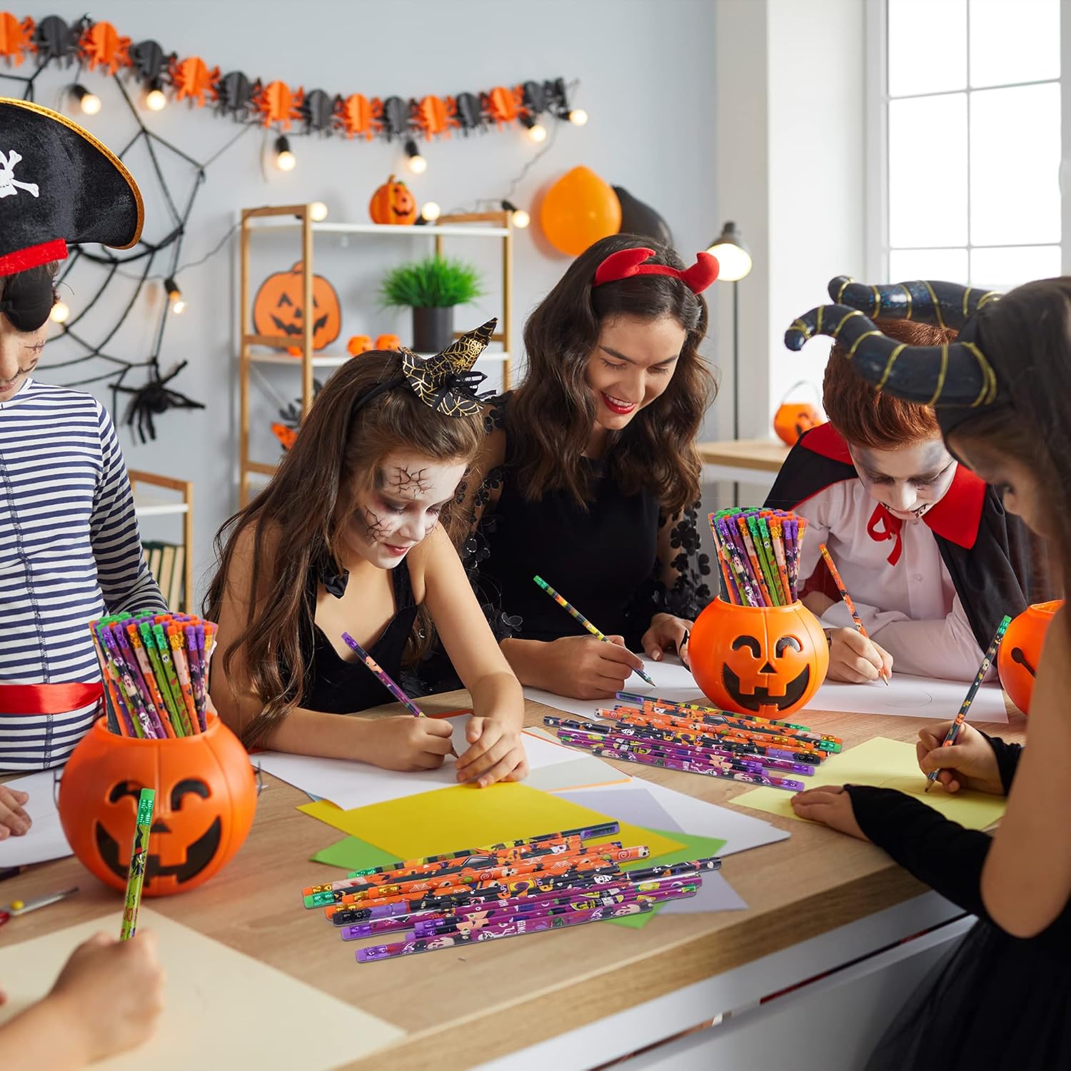 100 lápices de Halloween, lápices perfumados, lápices escolares, 10 estilos olorosos, lápices de colores con elementos de frutas para profesores,