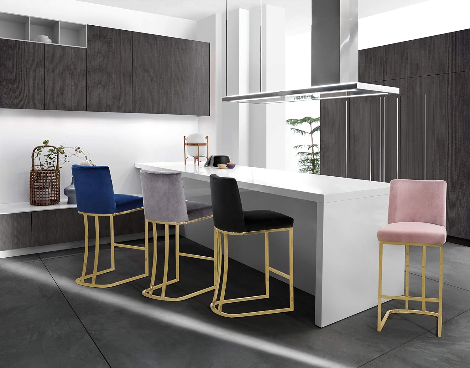 Meridian Furniture Heidi Collection Modern  Taburete tapizado de terciopelo contemporáneo con patas de metal dorado pulido, 16 pulgadas de ancho x