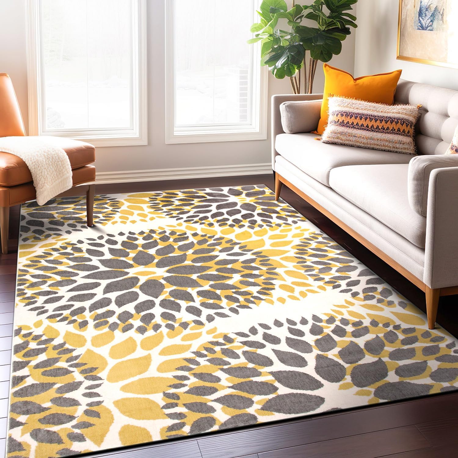Tapete de diseño floral moderno, Polipropileno, Amarillo, 5′ x 7′