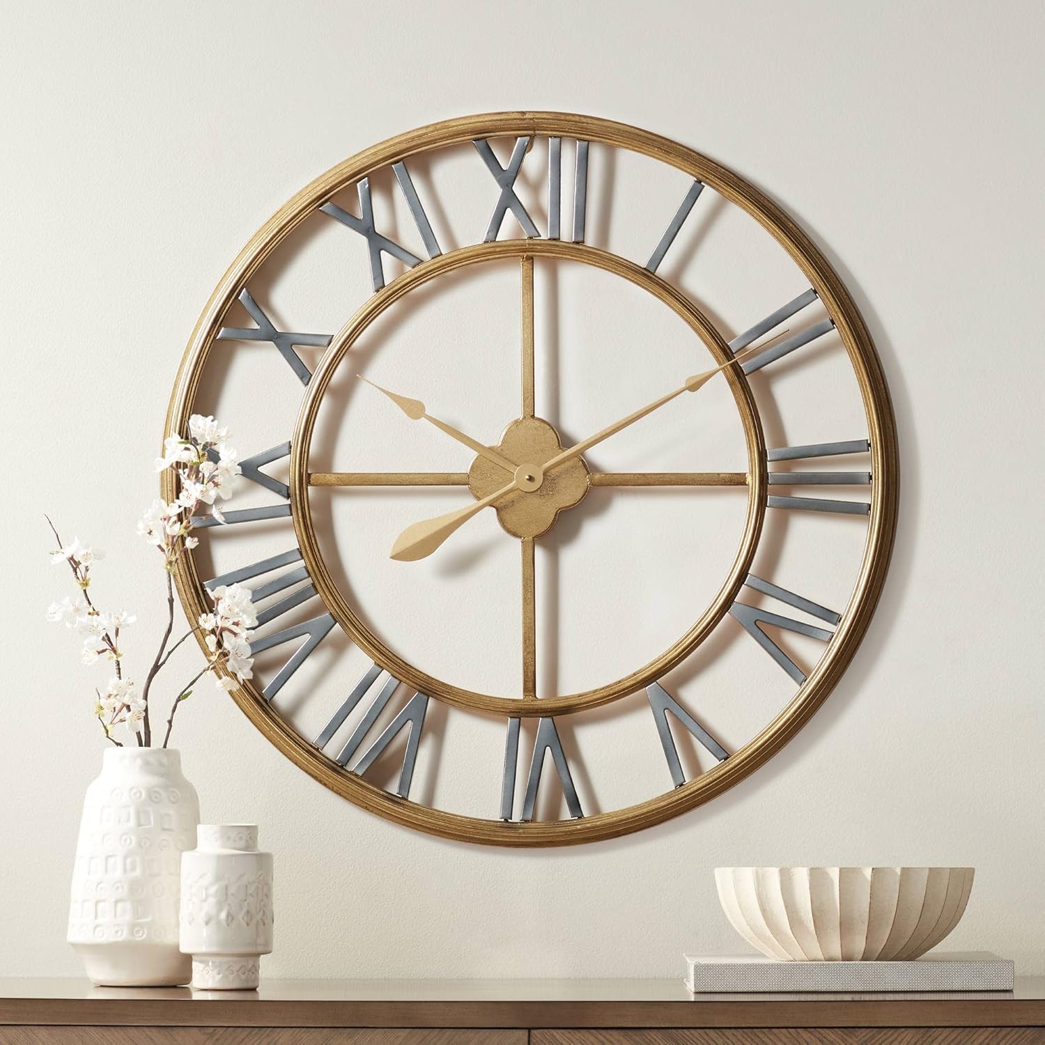 River Parks Studio Reloj de pared de hierro hecho a mano redondo de oro metálico de 28 34″