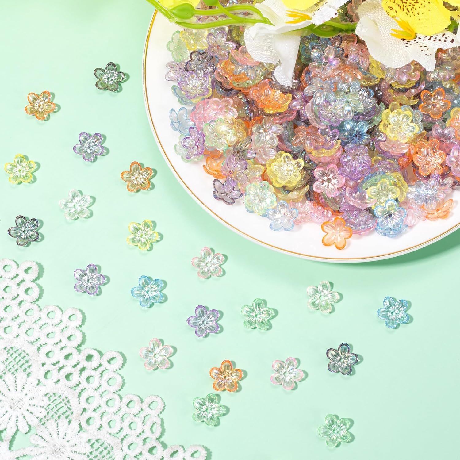 500 cuentas de flores de 0.472 pulgadas (0.472 in) de colores aleatorios de cuentas acrílicas para hacer joyas, aretes, collares, pulseras, adornos