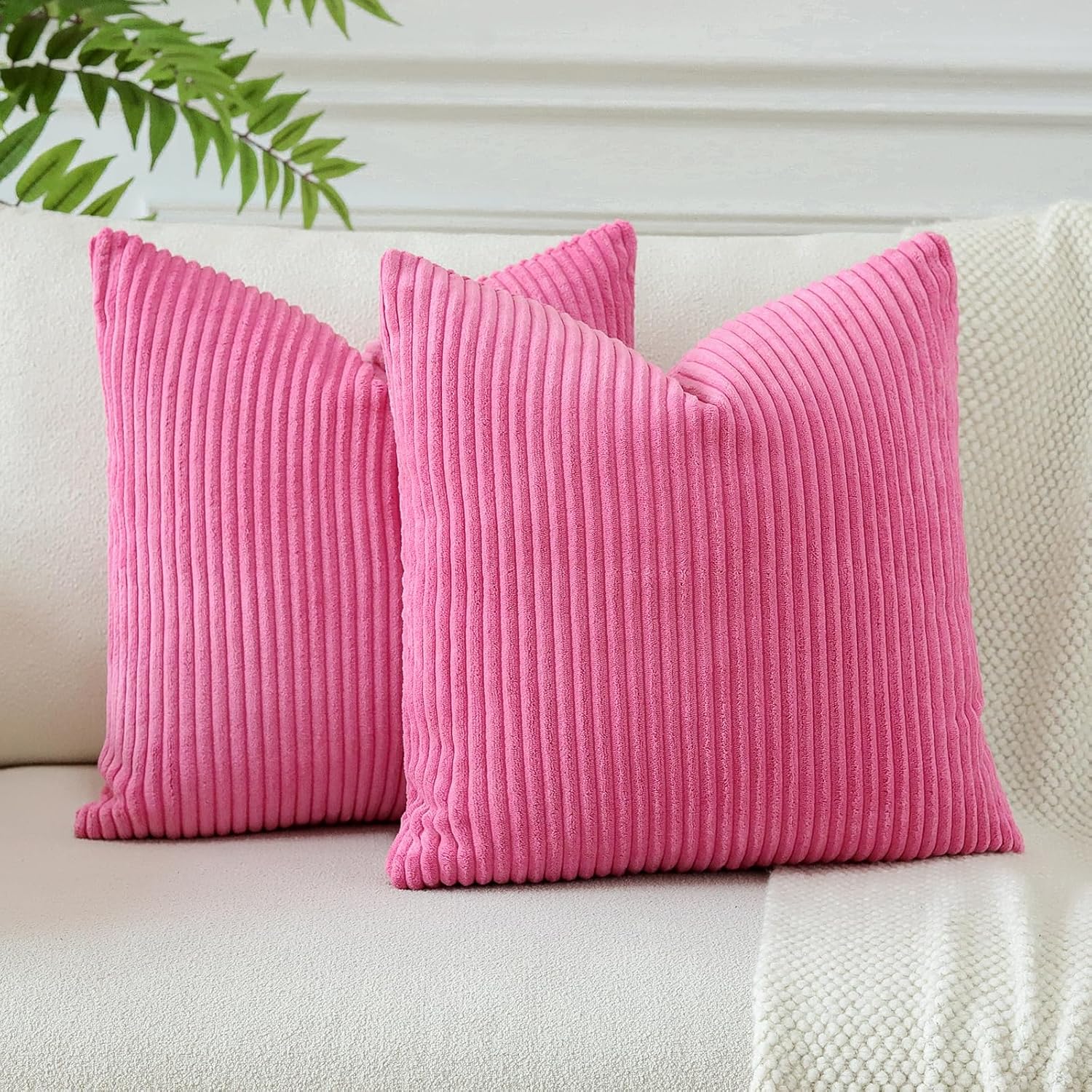 OTOSTAR Juego de 2 fundas de almohada decorativas de pana de 24 x 24 pulgadas, funda de cojín suave a rayas para decoración del hogar, casa rural,