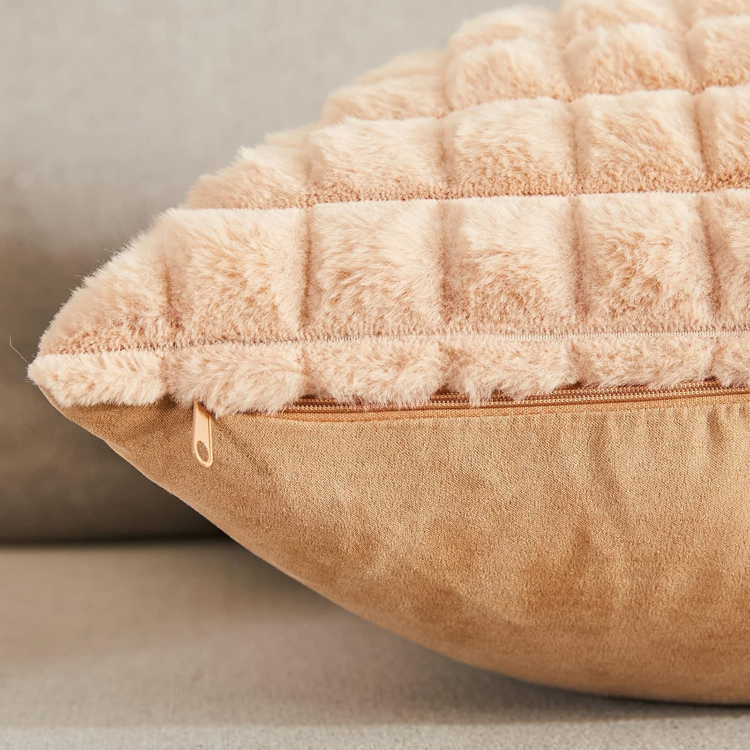 Juego de 2 fundas de almohada de felpa de piel sintética de 12 x 20 pulgadas, fundas de almohada cuadradas decorativas suaves y acogedoras para