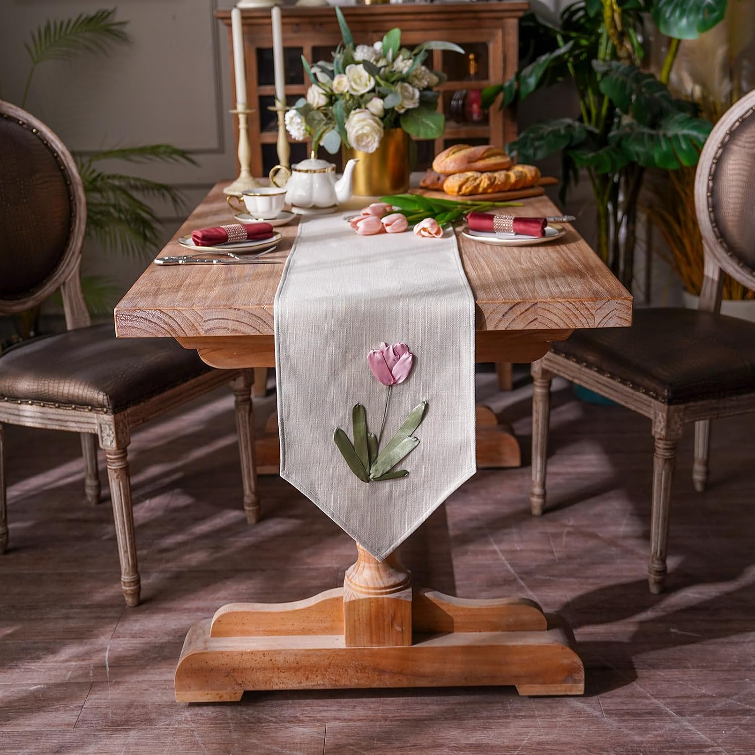 ARTABLE Caminos de mesa hechos a mano, bordado, rosas, tulipanes, flores, lino natural, para mesa de café, bufanda, patrones clásicos vintage