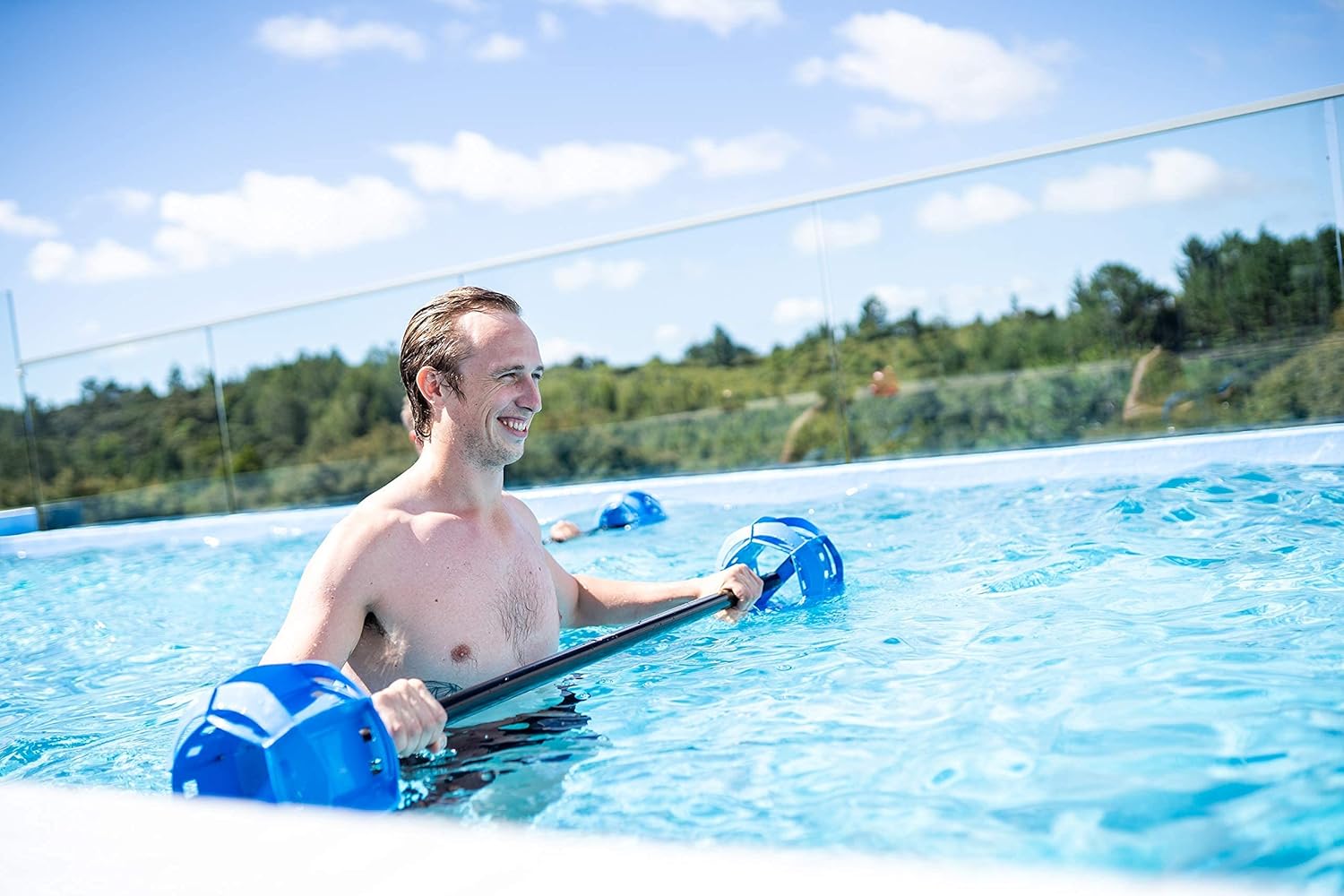 Hydrorevolution Ultimate – Paquete de ejercicios de piscina  Pesos de agua de resistencia media  Equipo de ejercicio acuático Campanas de humo,