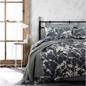 Eikei Juego de ropa de cama de 3 piezas con estampado de ramas florales de flores rojas cerezo estilo oriental japonés, 300 hilos (King, carbón) Eikei Juego de ropa de cama de 3 piezas con estampado de ramas florales de flores rojas cerezo estilo oriental japonés, 300 hilos (King, carbón)