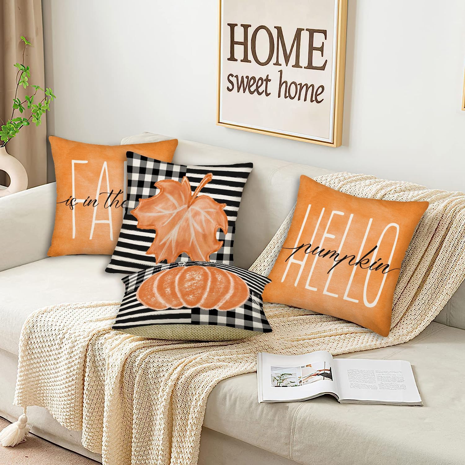 Aremetop Paquete de 4 fundas de almohada decorativas de otoño naranja de 18 x 18 pulgadas, diseño de búfalo negro, a rayas, Hello Pumpkin Maple Leaf