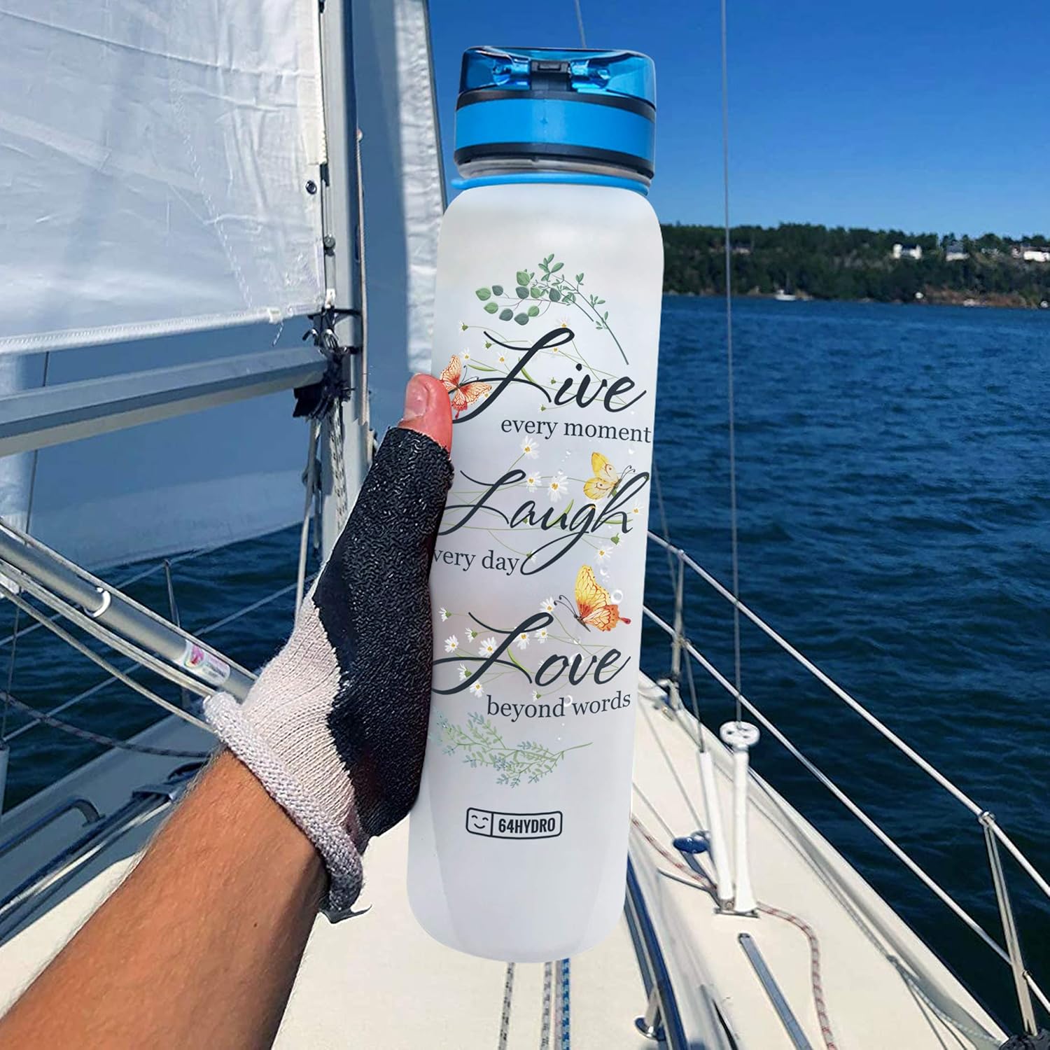 64HYDRO Botella de agua motivacional de 32 onzas con marcador de tiempo, Butterfly Lover Live Every Moment Laugh Every Day Love Beyond Word