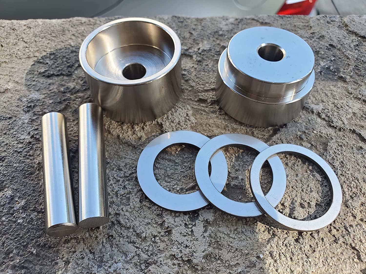 USAReplacementparts Punzón central de herramientas de anillo de monedas de 716 pulgadas, perfora un agujero de 716 pulgadas en 4 monedas de dólar