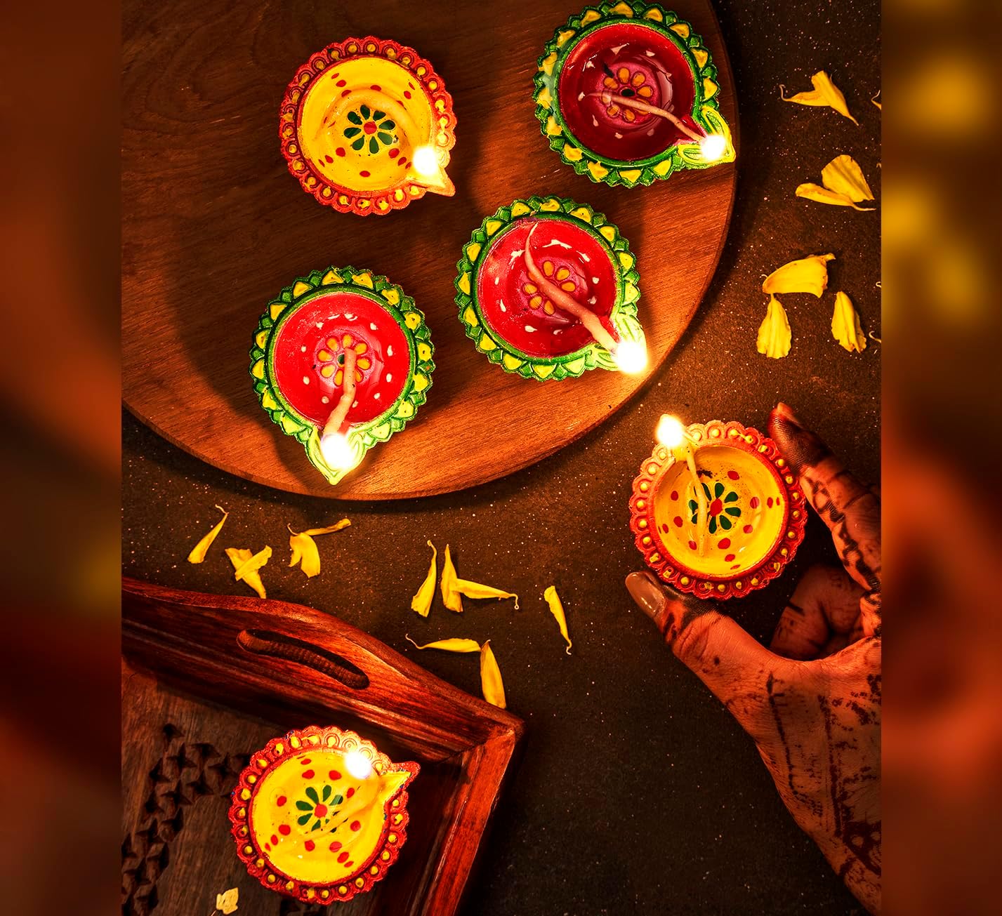 IndoTribe 12 piezas Diwali Diyas para decoración Diwali Decoraciones para el hogar Diwali luces Diwali Decoración Diwali Diya Diwali Vela Diwali