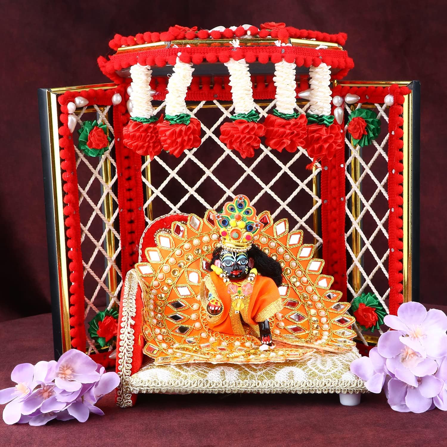 Satvik 1 pieza Laduu Gopal Phool Bangla Pujan Flor Telón de fondo Asan Lord Krishna Kishan Thakurji Dios Escultura Murti Ídolo Estatua Diwali
