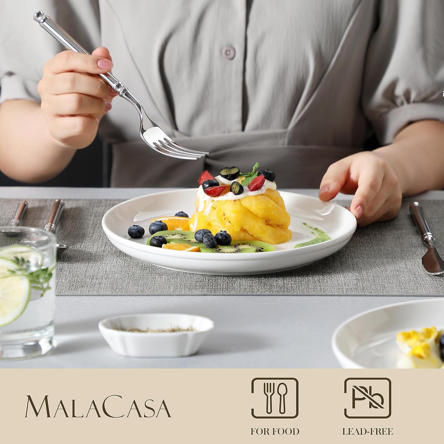 MALACASA Juego de 6 platos redondos de porcelana de 8.5 pulgadas para postre, ensalada, platos pequeños para cocina, microondas y horno, color