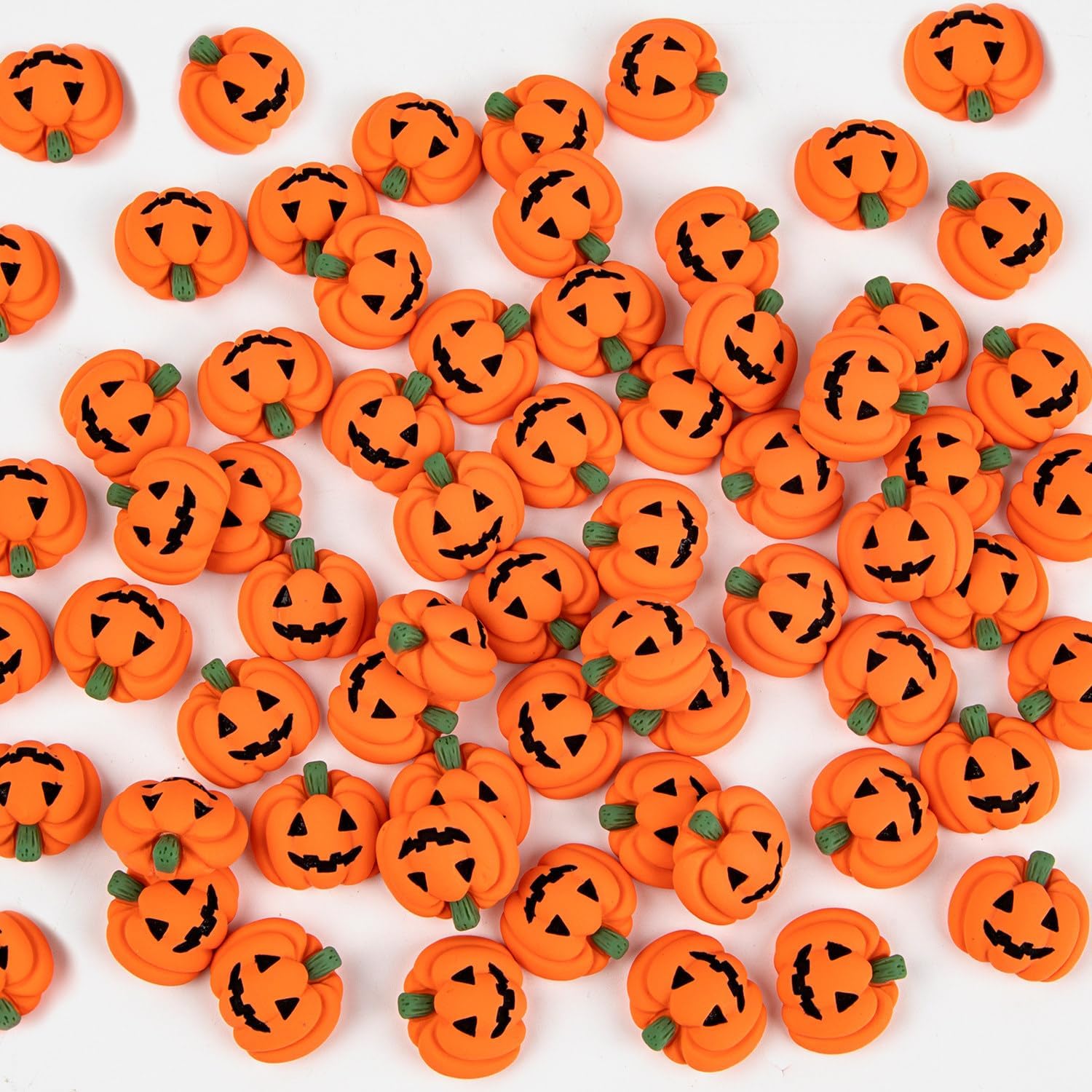 60 dijes de resina de Halloween con diseño de calabaza, mini dijes de espalda plana, calabaza, calabaza sonriente en miniatura para fiesta de