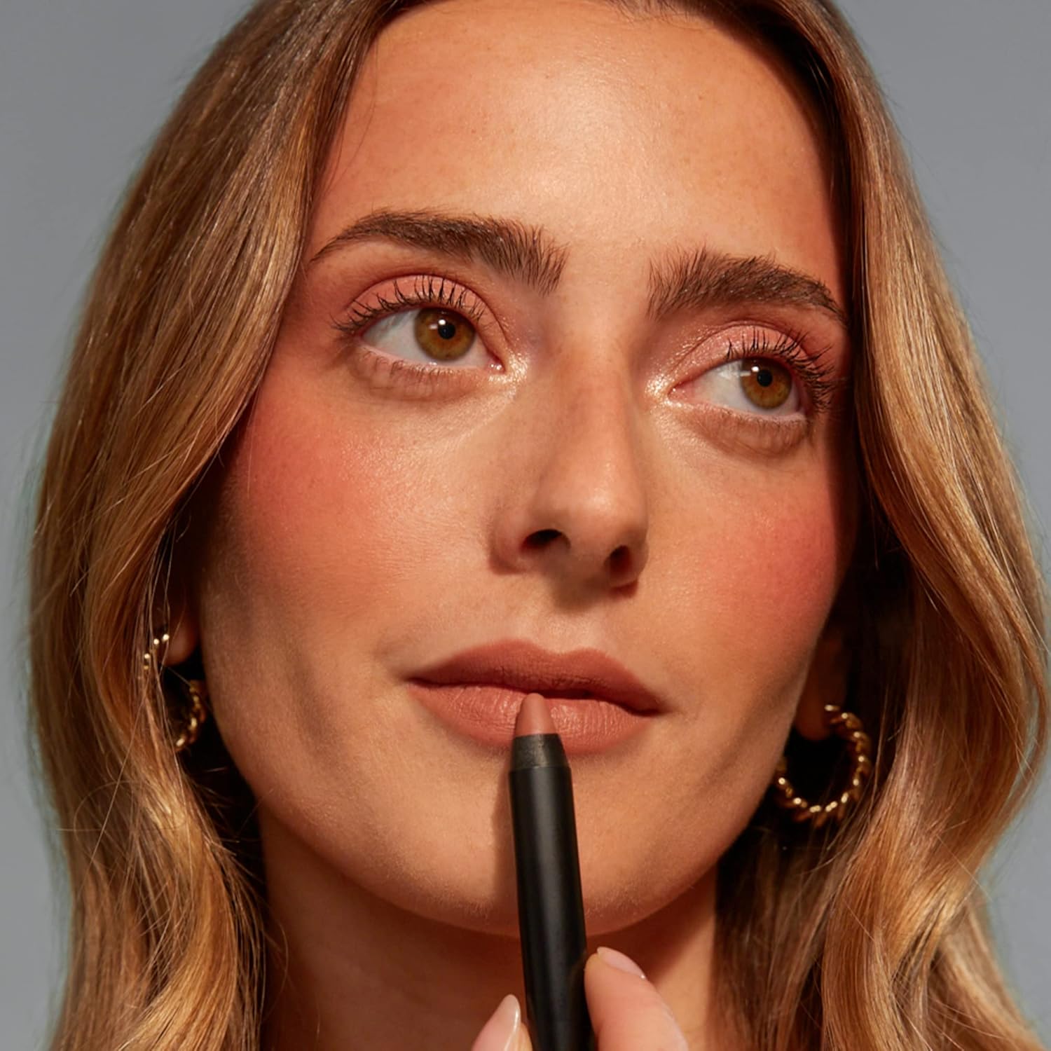 Nudestix Lápiz labial mate intenso + lápiz de mejillas, lápiz labial, delineador de labios + tinte rubor de mejillas, maquillaje multiusos para un