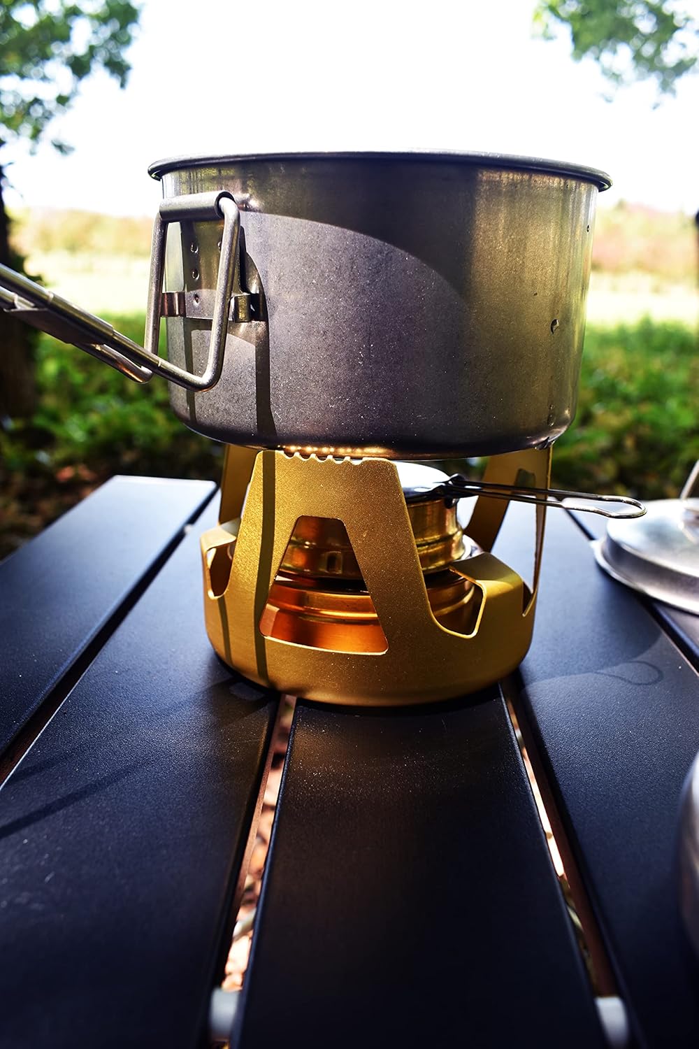 Mini estufa de alcohol, quemador de alcohol ligero de latón con soporte de aluminio para camping, senderismo y picnic (gris)