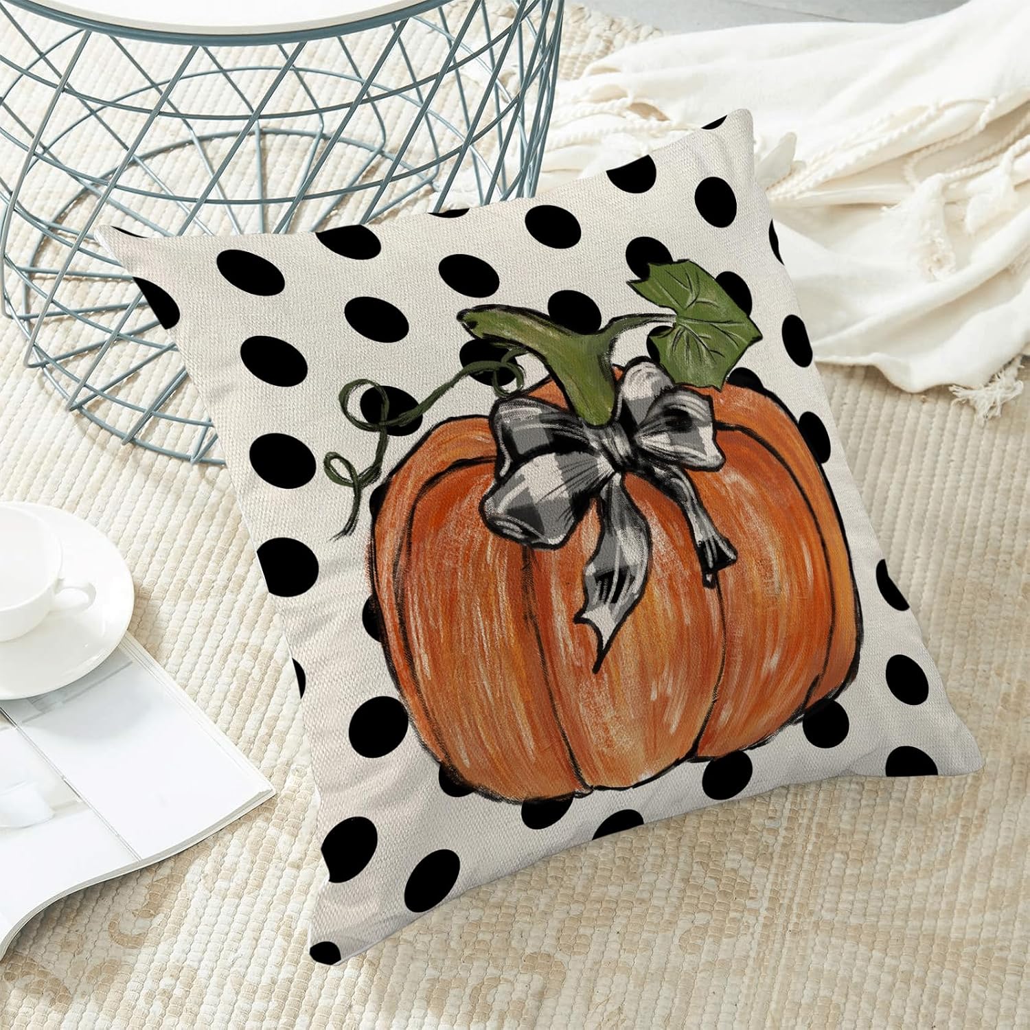 Gohdiwh Juego de 2 fundas de almohada decorativas de otoño de 16 x 16 pulgadas, diseño de calabaza naranja de lunares, fundas decorativas de lino