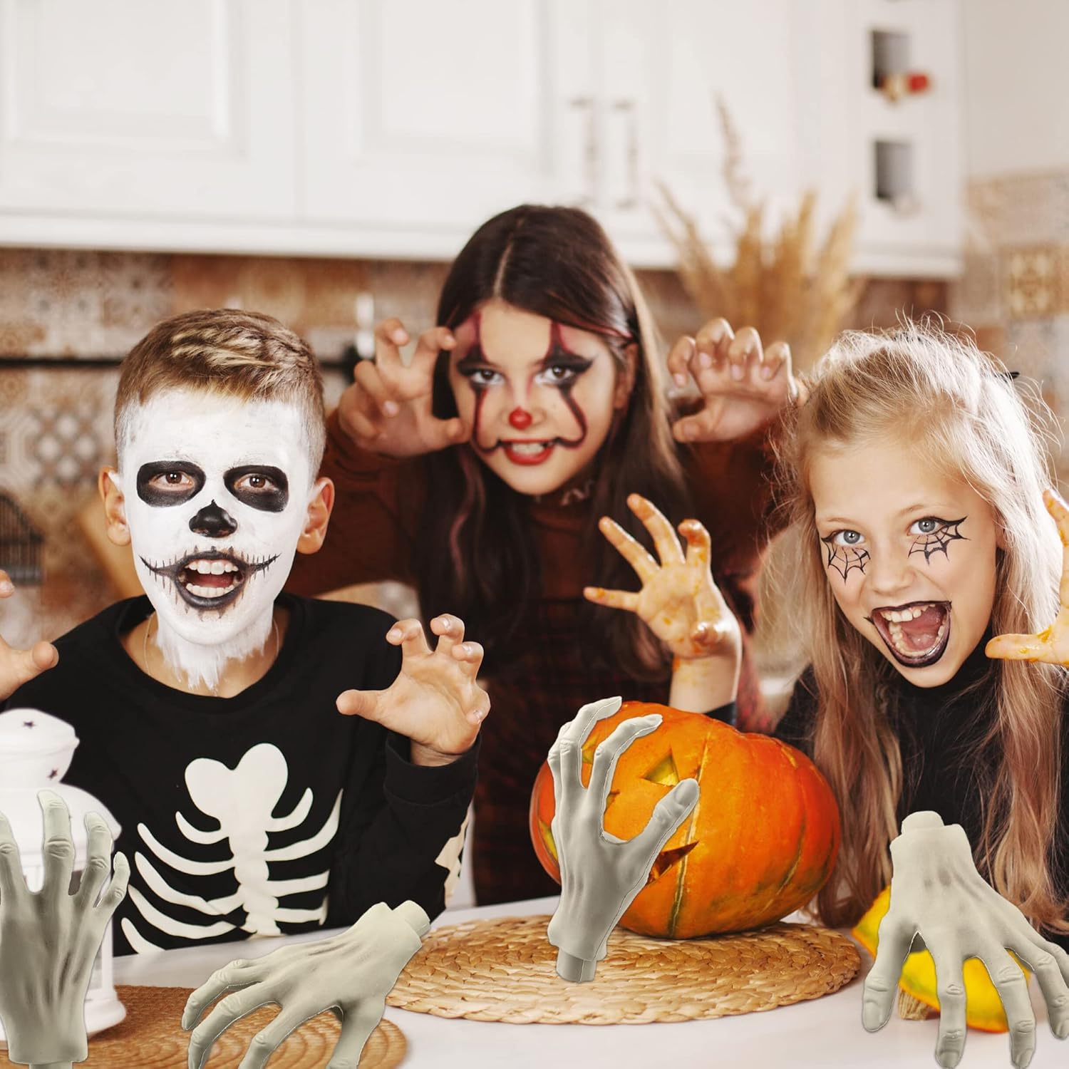 6 piezas de manos de esqueleto de Halloween realistas de plástico zombi manos falsas para Halloween, casa embrujada, fiesta, fiesta de zombi,